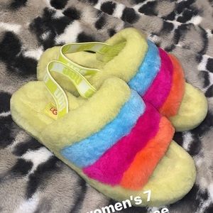 Fluff yeah uggs size 5 kids or 7/7.5 women’s